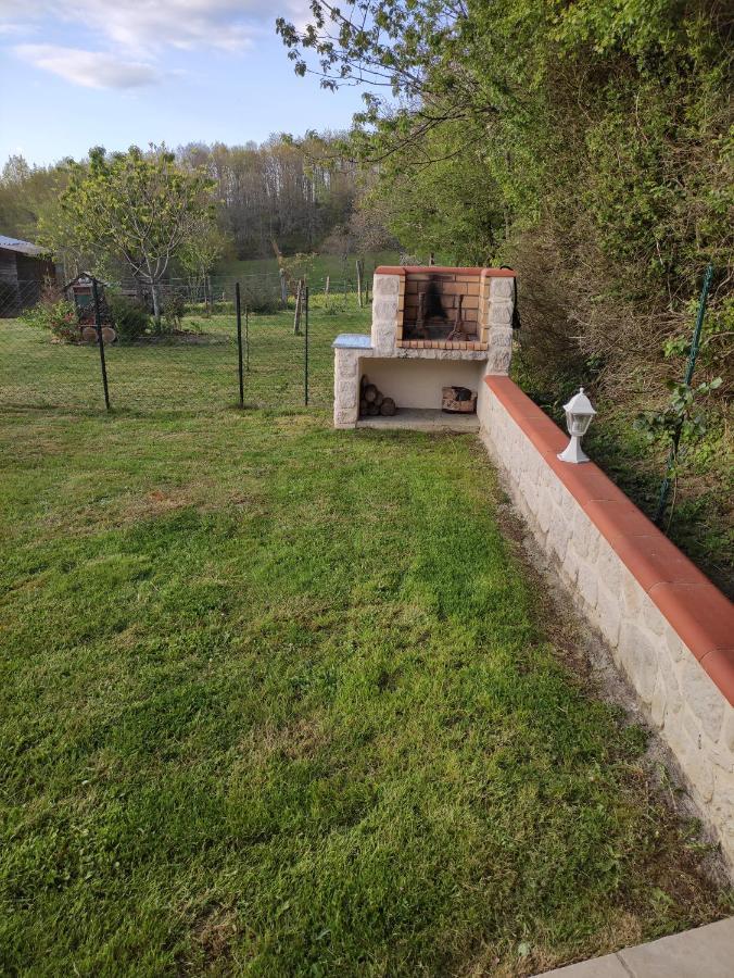 Logement Paisible A La Campagne Aubarede Dış mekan fotoğraf